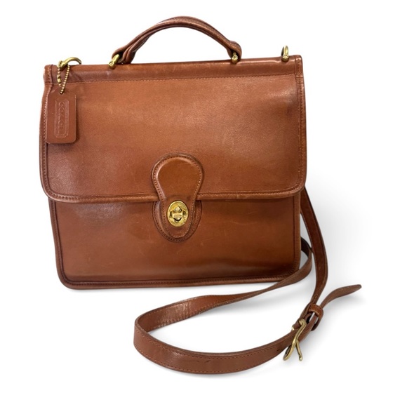 Coach Handbags - Vintage Coach Willis British Tan Crossbody Bag